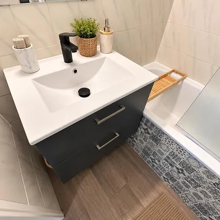 Appartement La Parenthese Studio, Parking, Piscine Climatisee